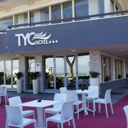 Tyc Hotel Viserbella di Rimini Exterior foto